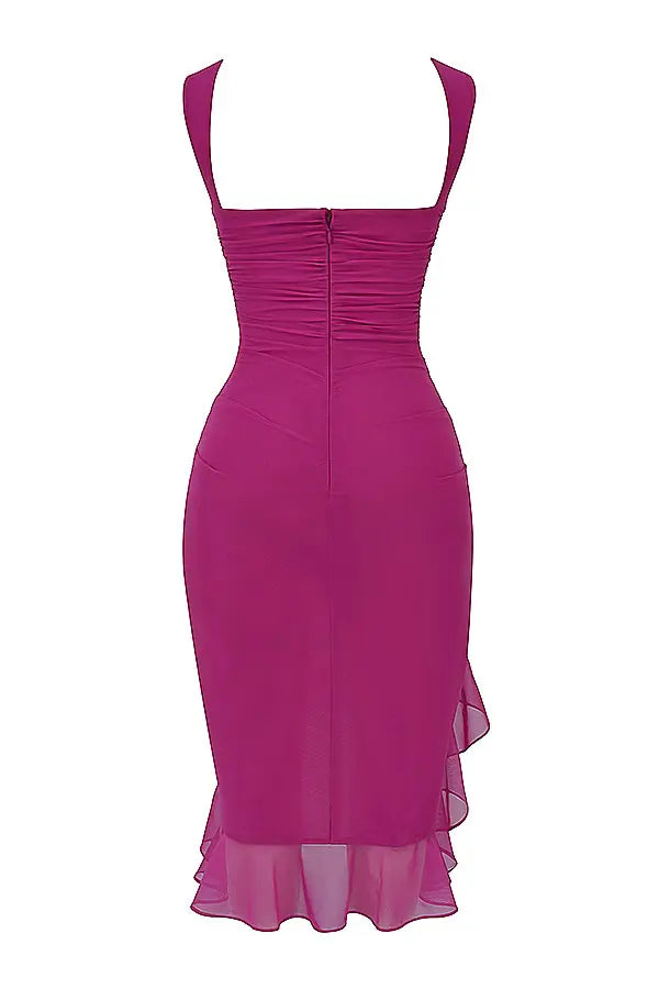 Sophisticated Garment with a Clean Classic Look