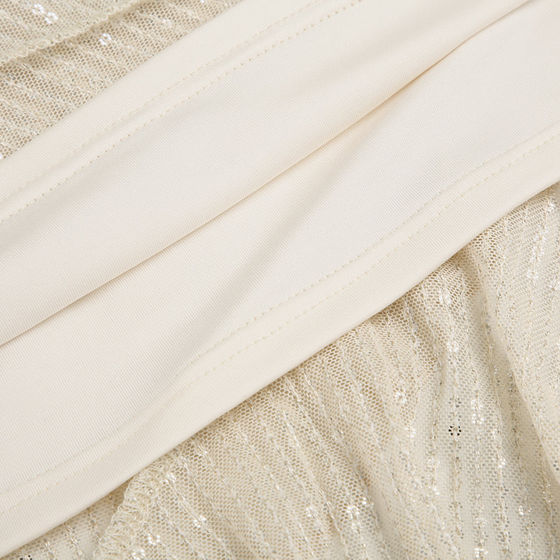 Beautifully Finished Garment in a Timeless Design