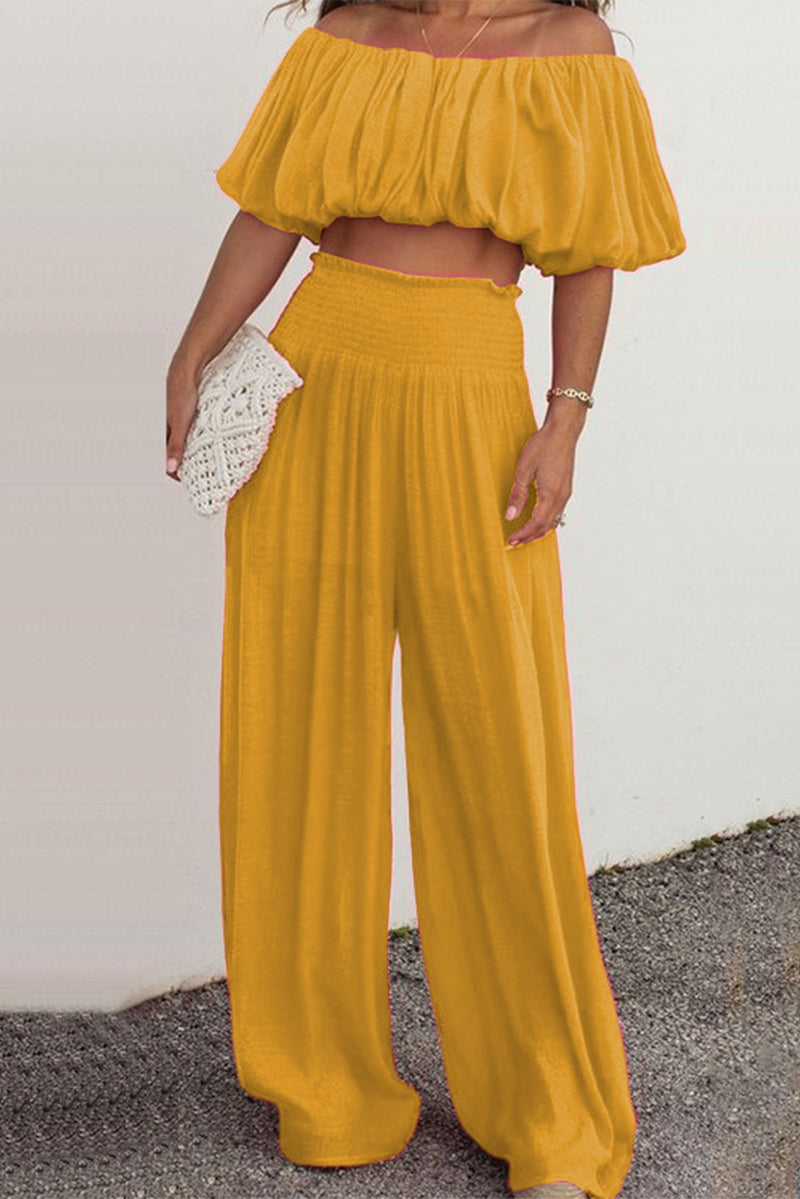 Effortlessly Elegant Garment with a Timeless Design