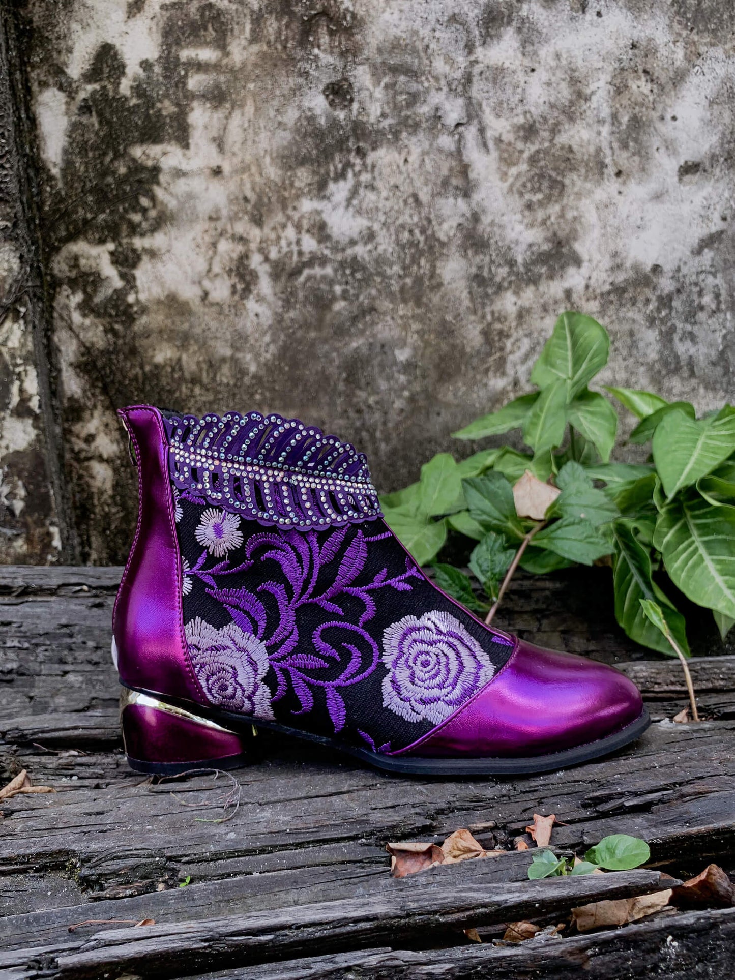 Beautifully Finished Garment in a Timeless Design