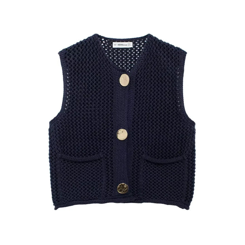 Beautifully Finished Garment in a Timeless Design