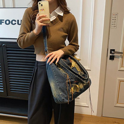Polished Bag with an Effortless Classic Look