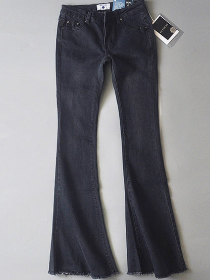 Well Tailored Pants with a Graceful Silhouette