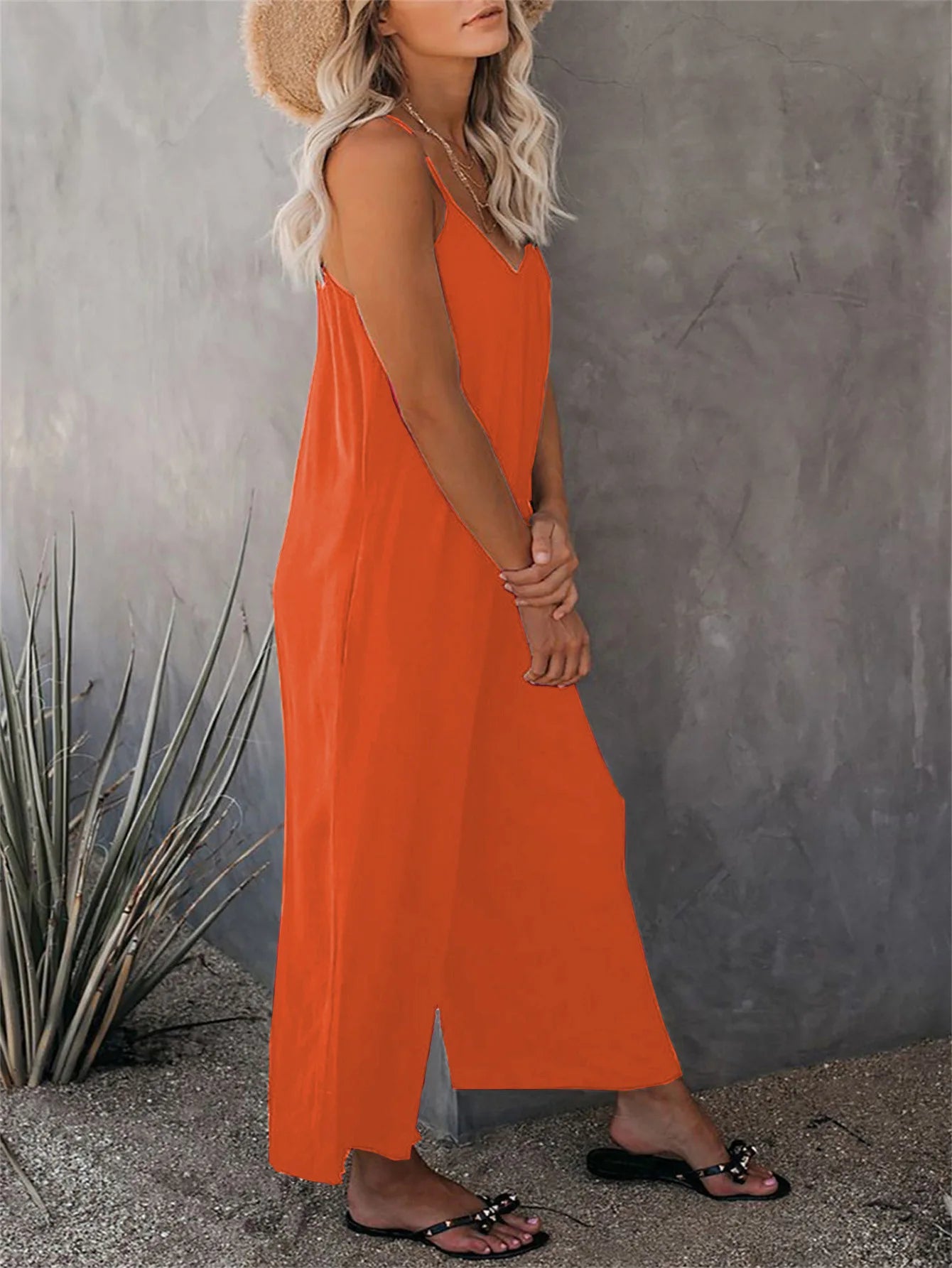 Sophisticated Garment with a Clean Classic Look