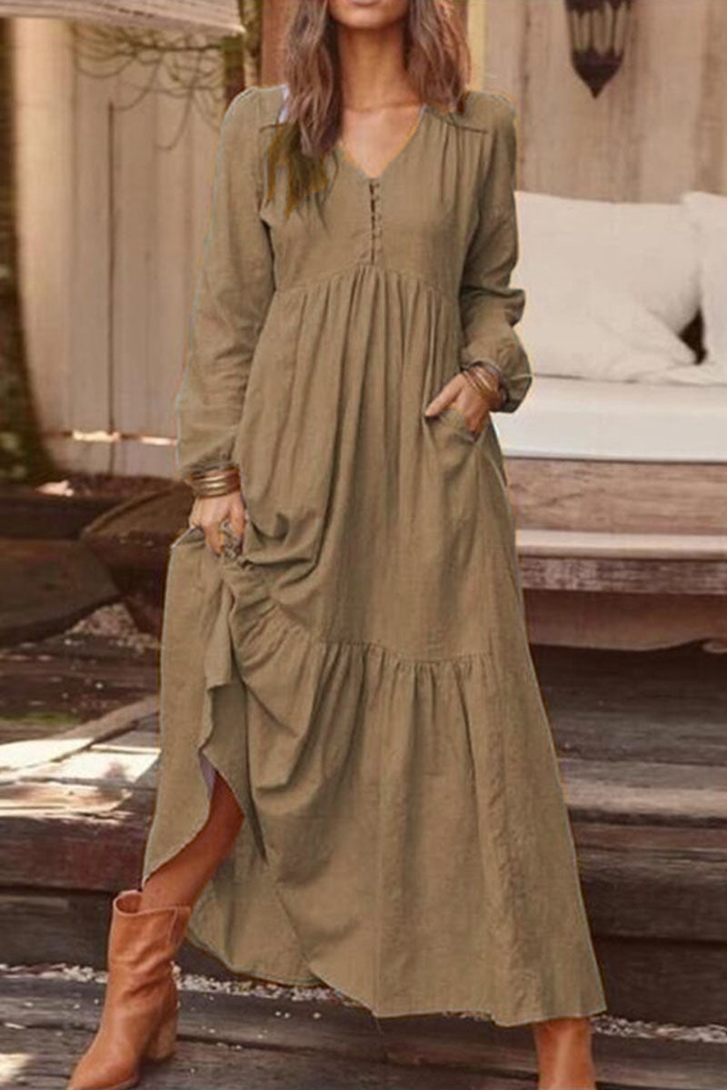 Well Tailored Dress with a Graceful Silhouette