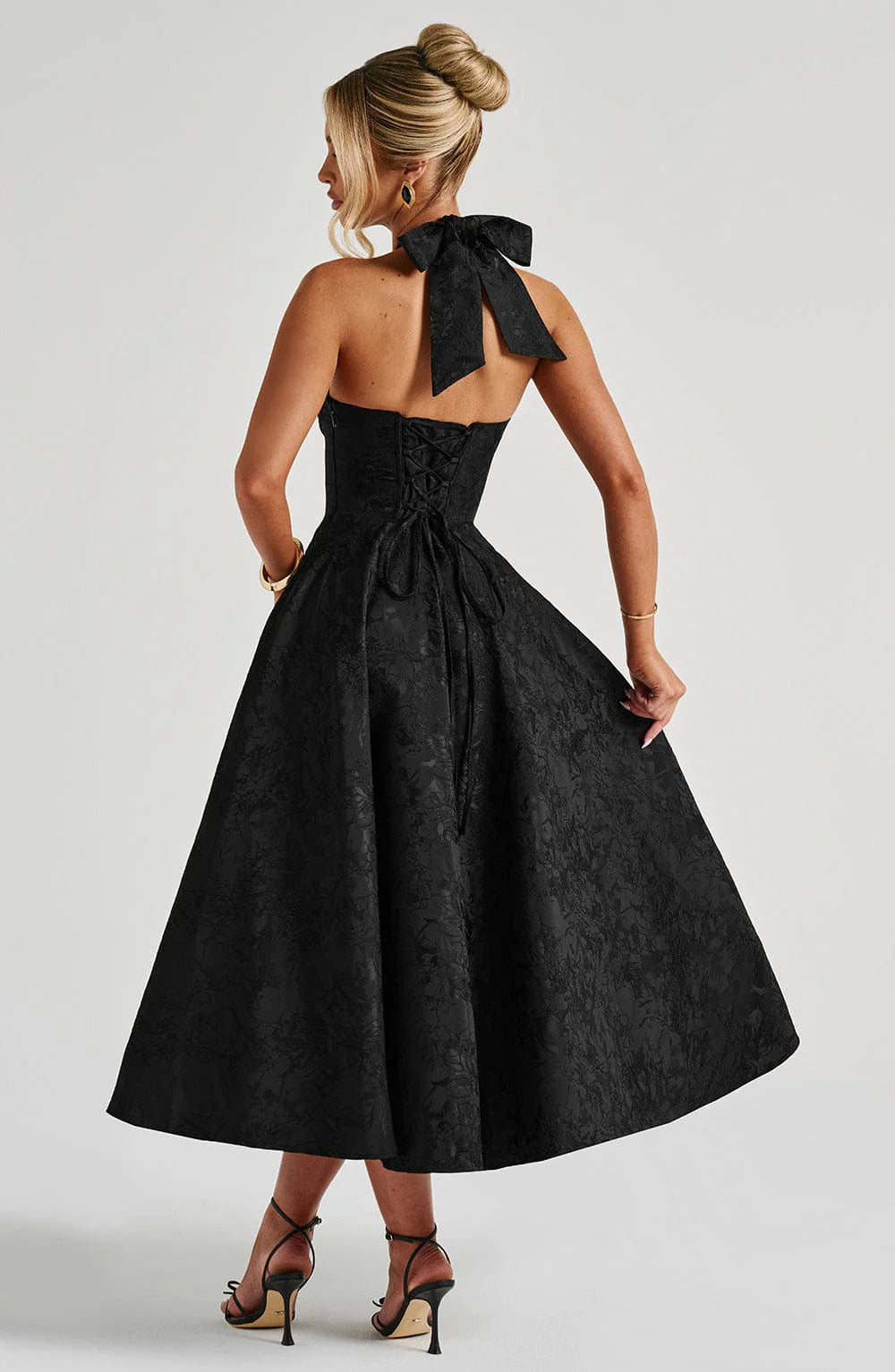 Beautifully Crafted Garment in a Classic Style