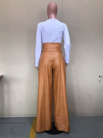 Sophisticated Trousers with a Clean Classic Look