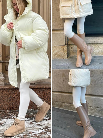 Effortlessly Elegant Pants with a Timeless Design