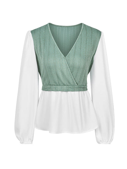 Beautifully Crafted Blouse in a Classic Style