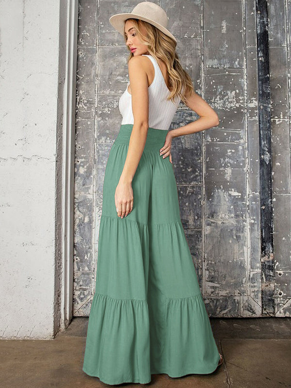 Classic Vintage Pants with a Flattering Fit