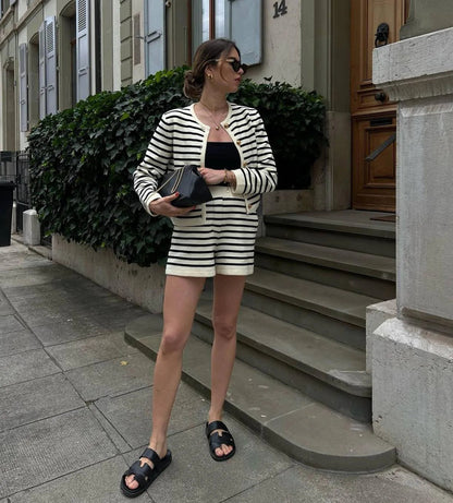 Effortlessly Elegant Garment with a Timeless Design