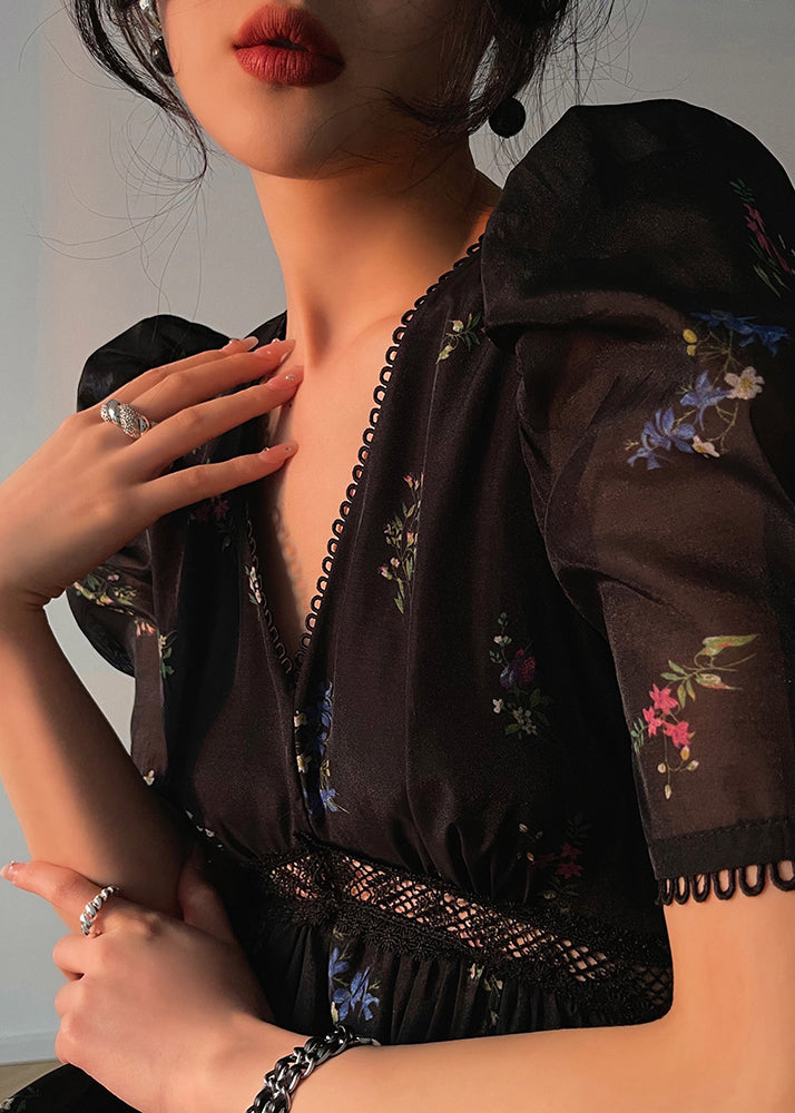 Classic Vintage & Enduringly Stylish Dress