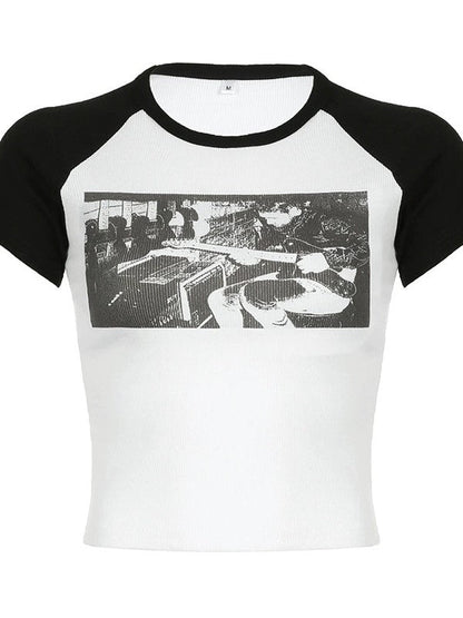 A Vintage Style Top with Delicate Timeless Details