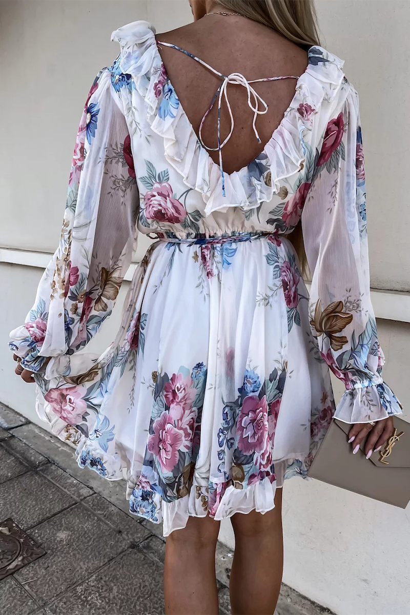 Gracefully Styled Dress for Any Occasion