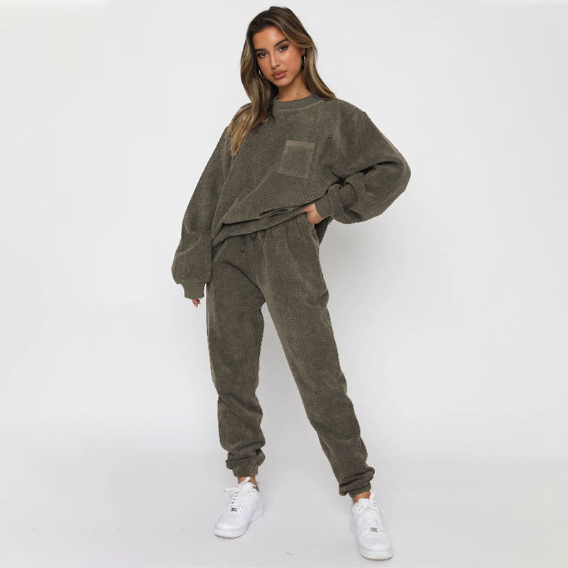 Polished Pullover with an Effortless Classic Look