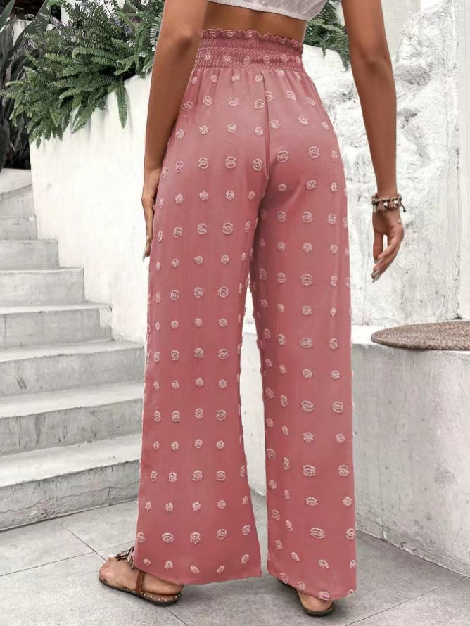 Well Tailored Pants with a Graceful Silhouette