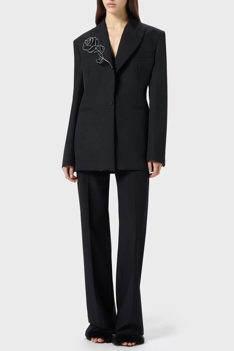 Well Tailored Garment with a Graceful Silhouette