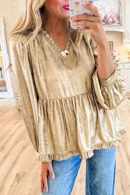 Sophisticated Blouse with a Clean Classic Look