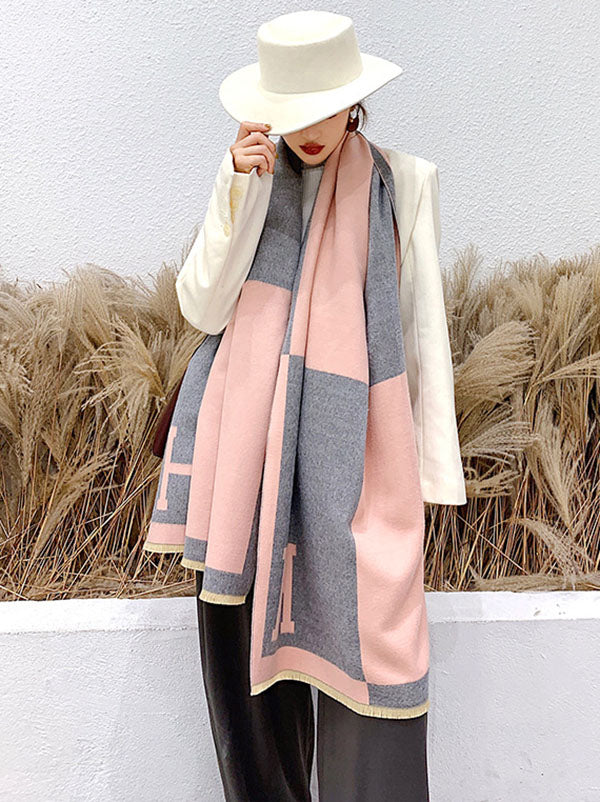 Sophisticated Garment with a Clean Classic Look