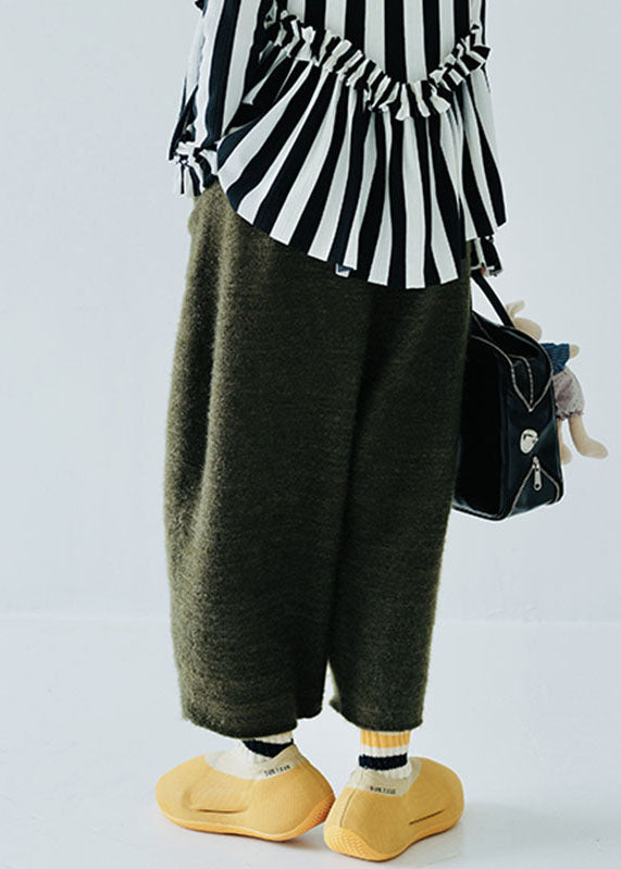 Elegantly Styled Pants for Everyday Wear