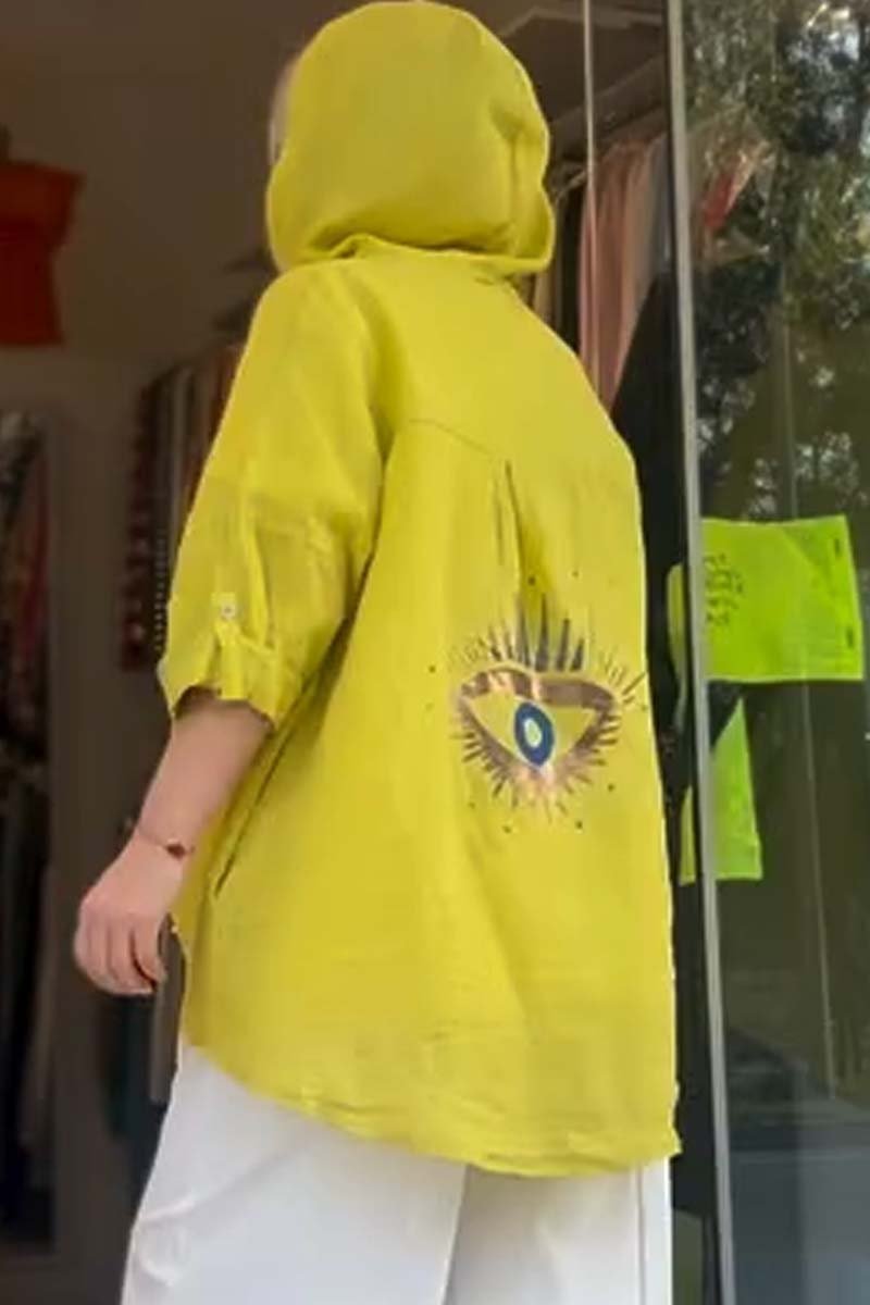 Beautifully Crafted Top in a Classic Style