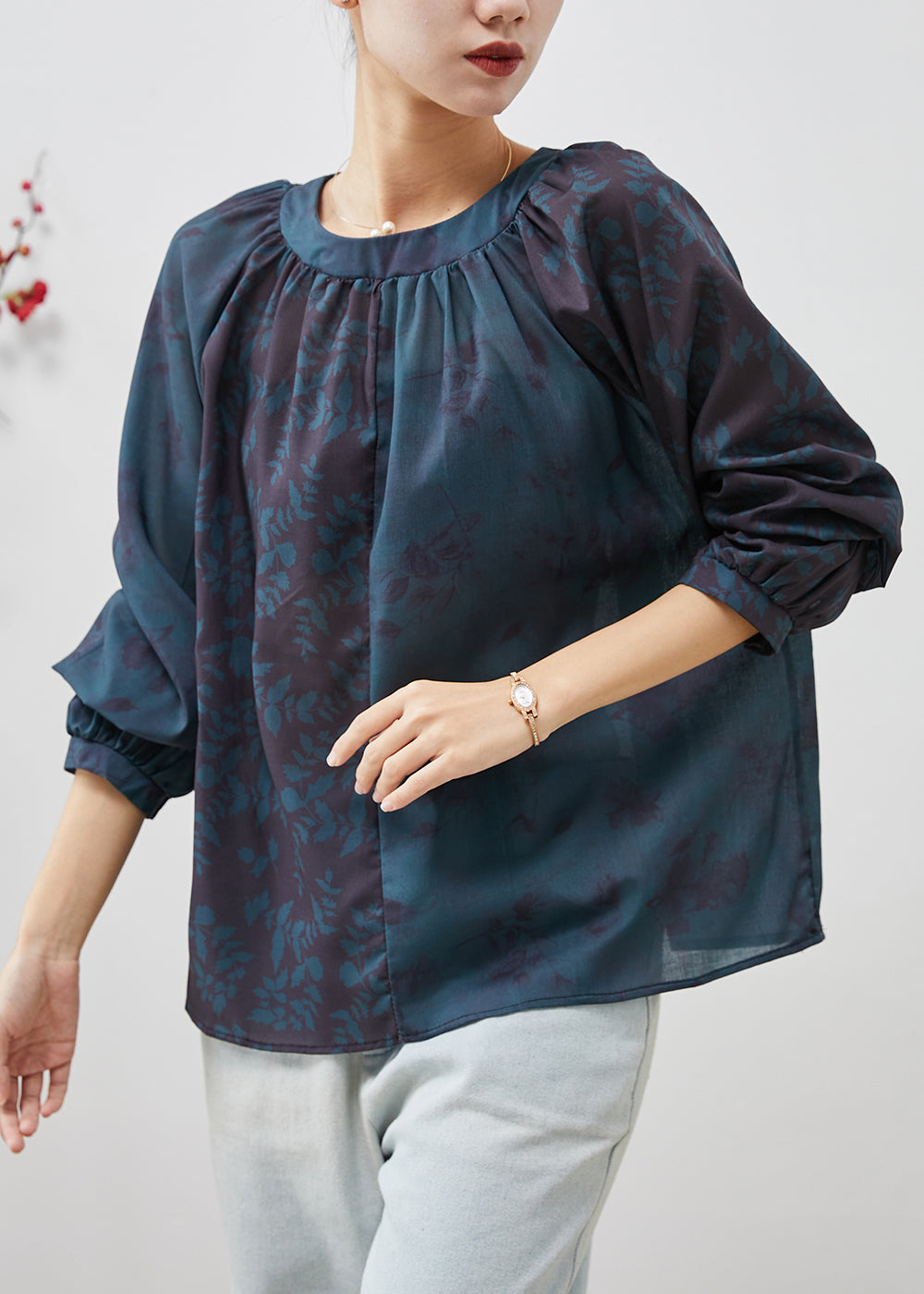 Gracefully Styled Shirt for Any Occasion