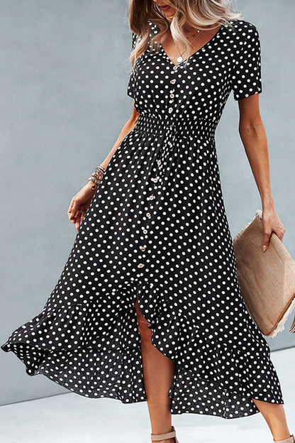 Gracefully Styled Dress for Any Occasion