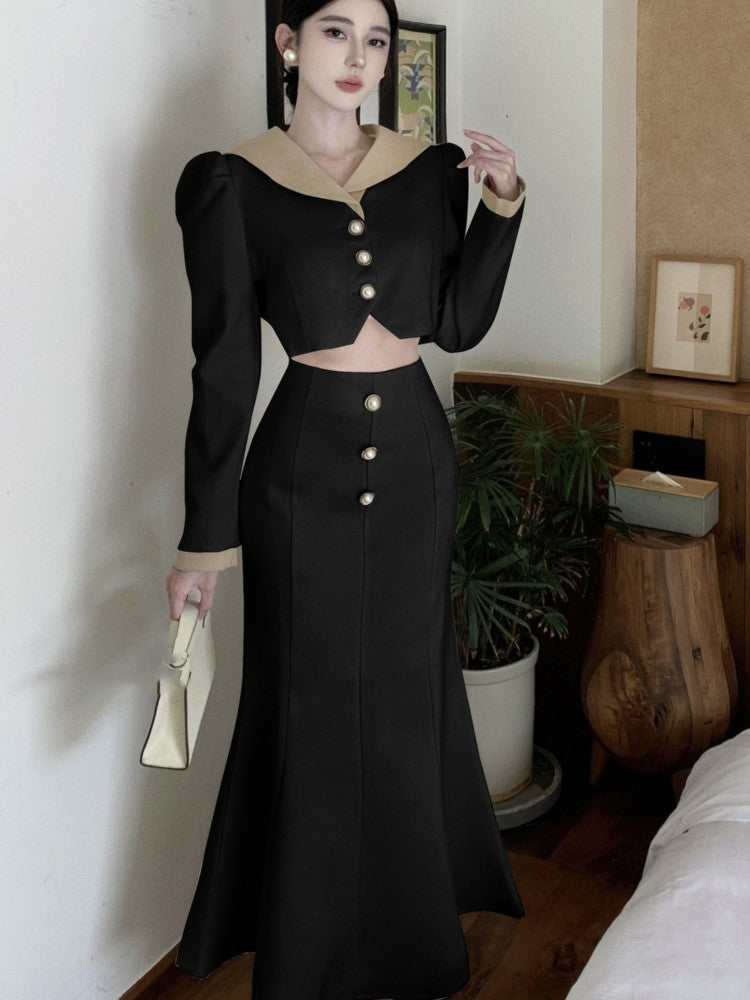 Classic Vintage & Enduringly Stylish Coat