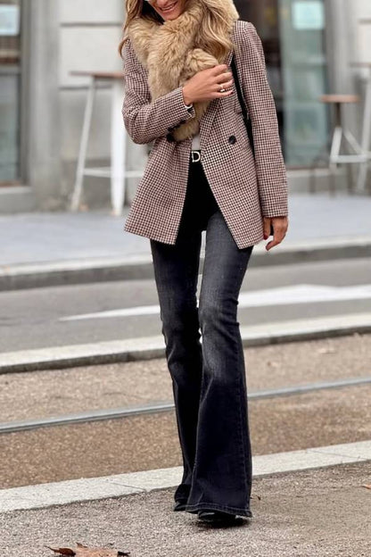 Elegantly Styled Jacket for Everyday Wear