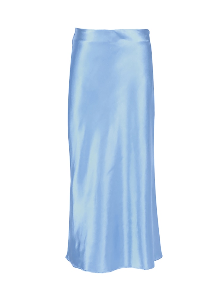 Well Tailored Garment with a Graceful Silhouette