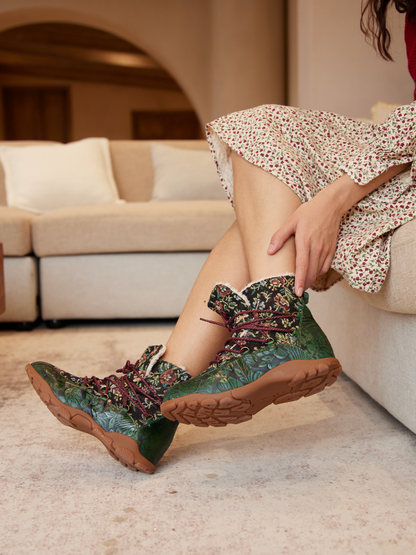 Beautifully Finished Boots in a Timeless Design
