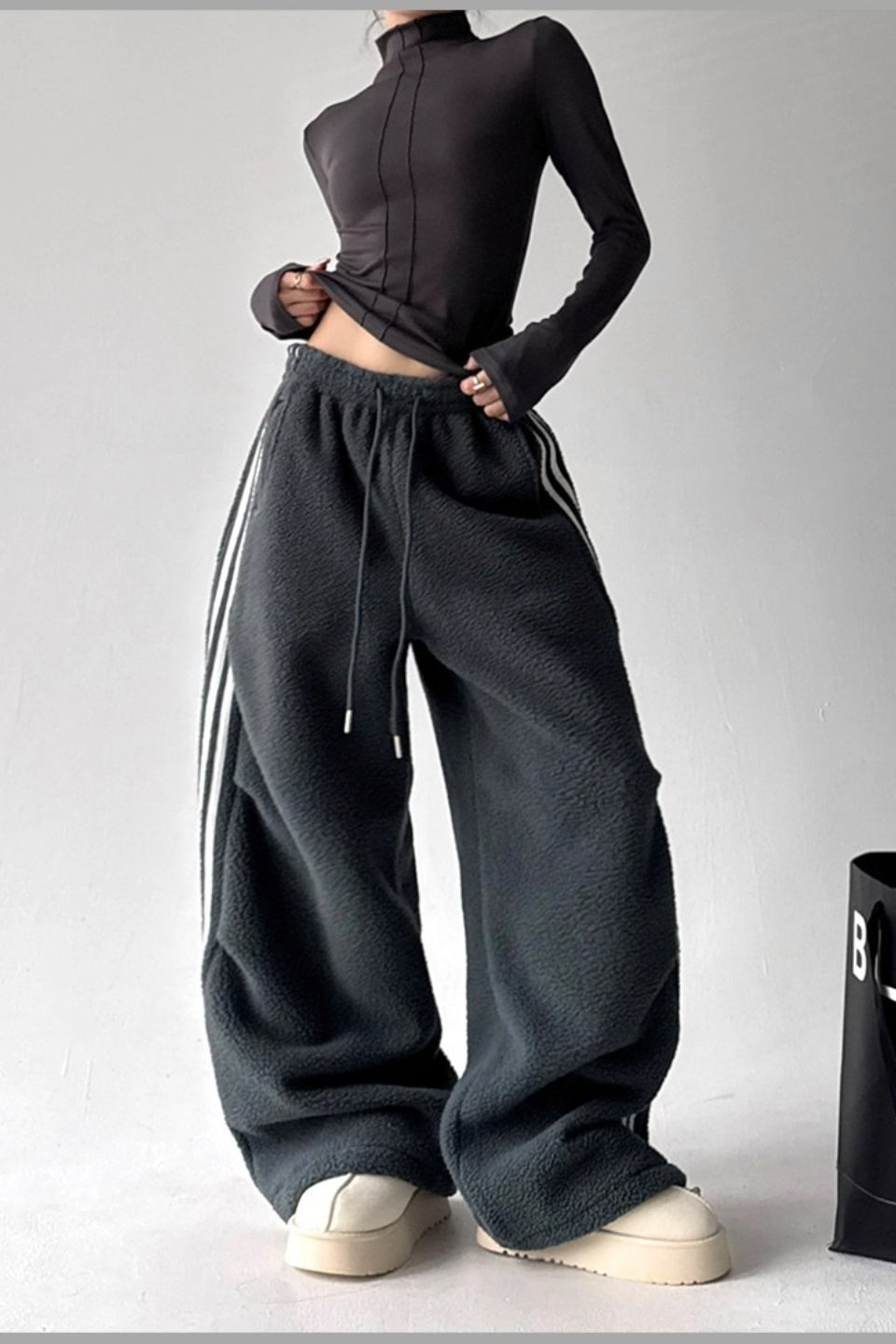 Polished Pants with an Effortless Classic Look