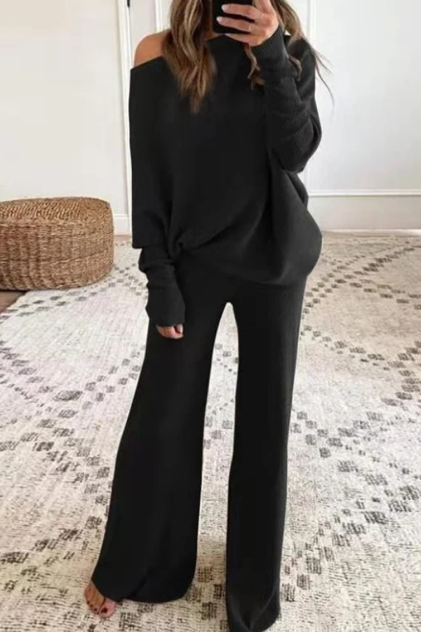 Well Tailored Garment with a Graceful Silhouette
