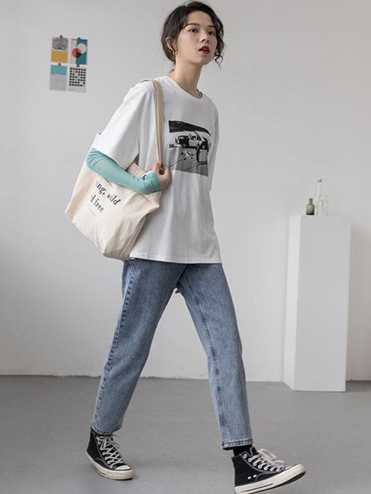 Gracefully Styled T-Shirt for Any Occasion