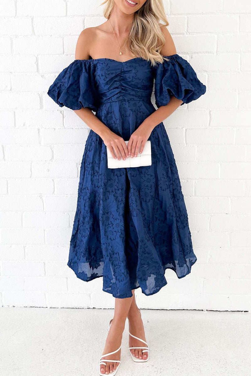 Classic Vintage & Enduringly Stylish Dress