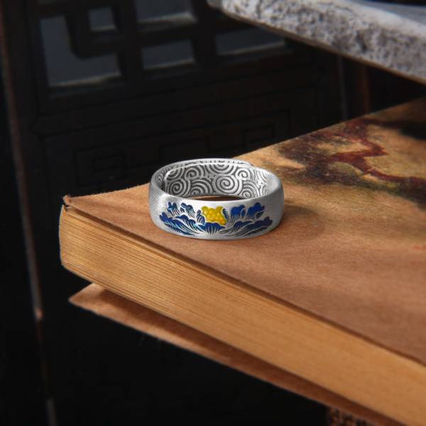 Beautifully Crafted Garment in a Classic Style