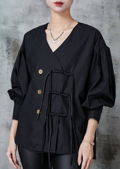 Well Tailored Shirt with a Graceful Silhouette