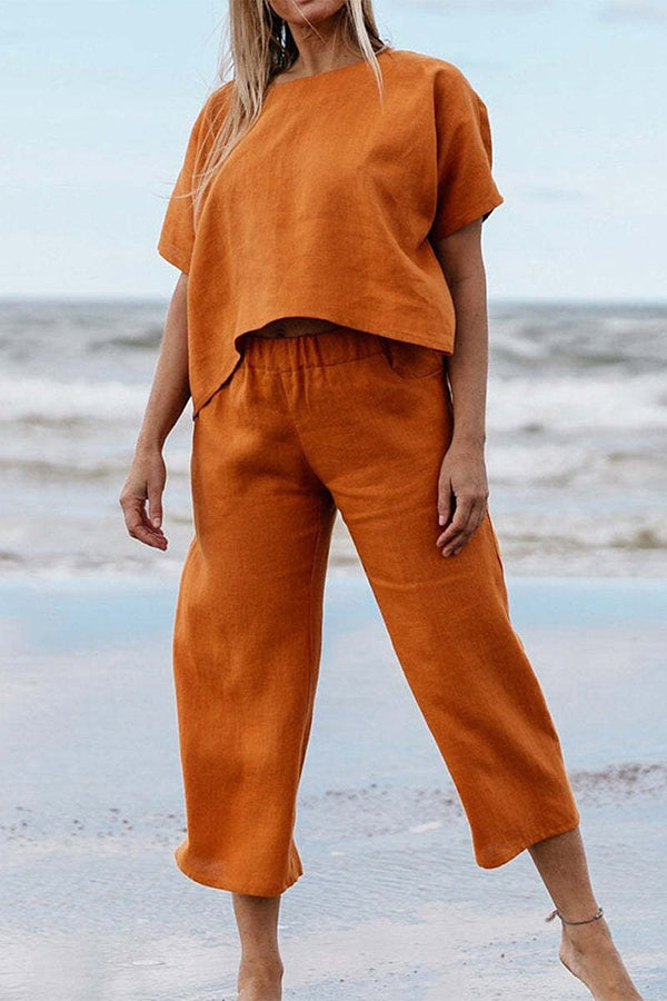 Effortlessly Elegant Garment with a Timeless Design