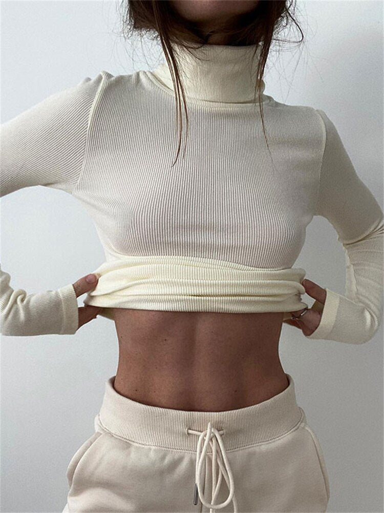 Effortlessly Elegant Pullover with a Timeless Design
