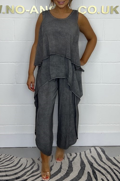 Classic Vintage Garment with a Flattering Fit