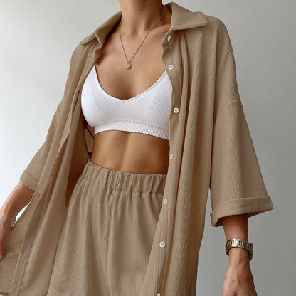 Effortlessly Elegant Garment with a Timeless Design
