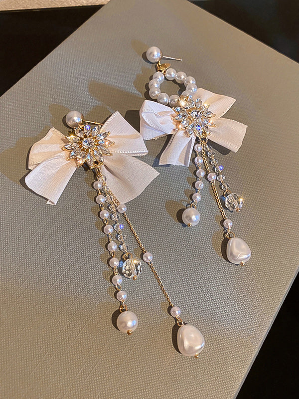 Effortlessly Elegant Garment with a Timeless Design