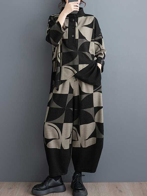 Classic Vintage Pants with a Flattering Fit