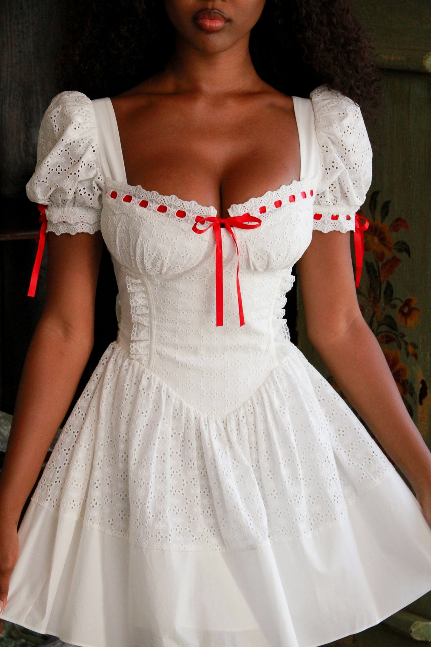 Beautifully Crafted Dress in a Classic Style