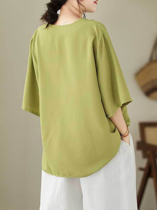 A Vintage Style T-Shirt with Delicate Timeless Details