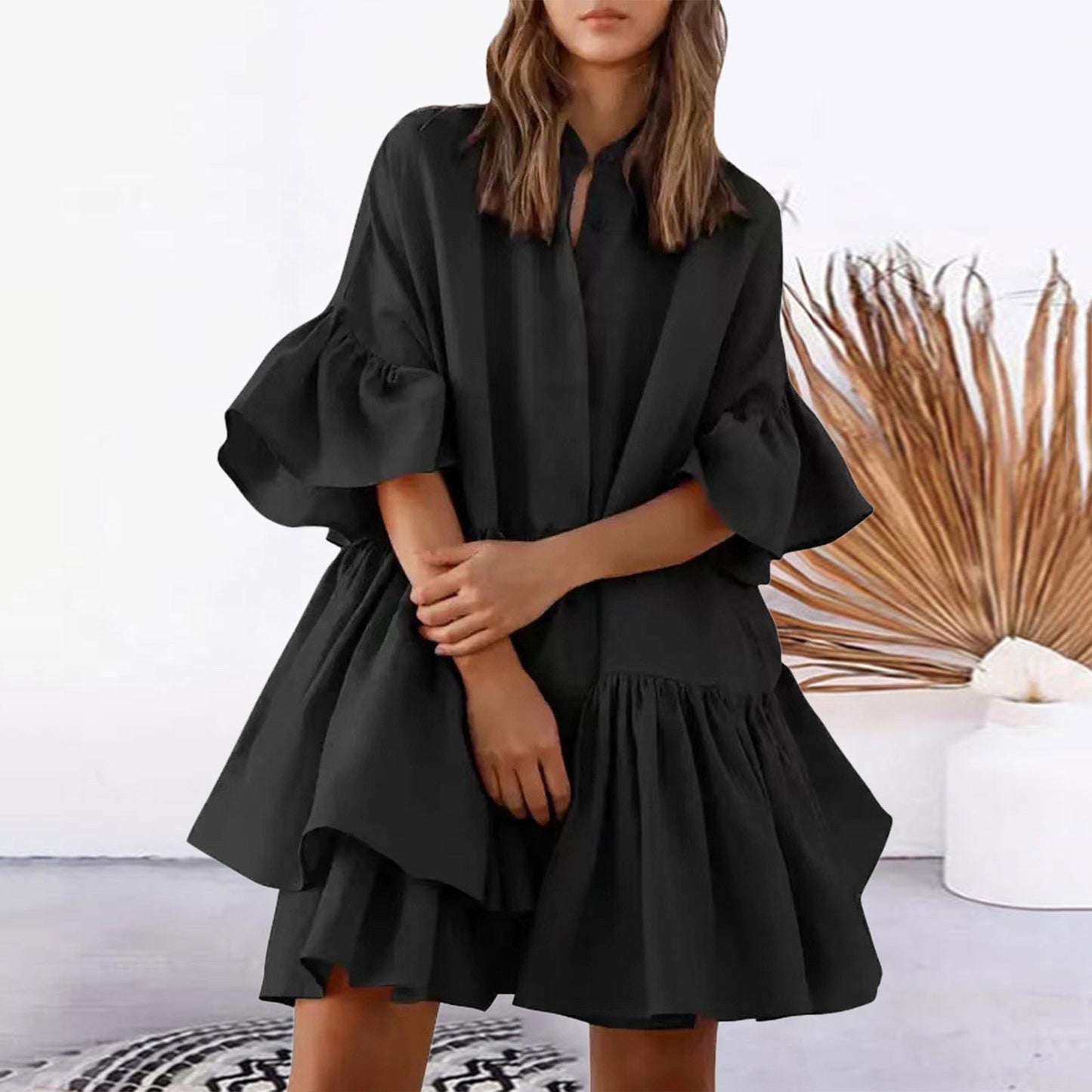 Well Tailored Dress with a Graceful Silhouette