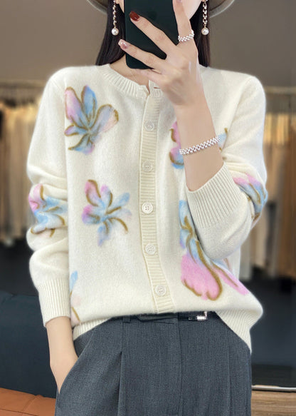 Sophisticated Coat with a Clean Classic Look