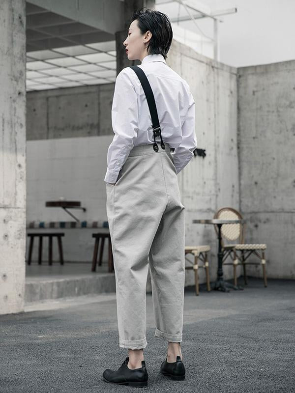 Effortlessly Elegant Garment with a Timeless Design