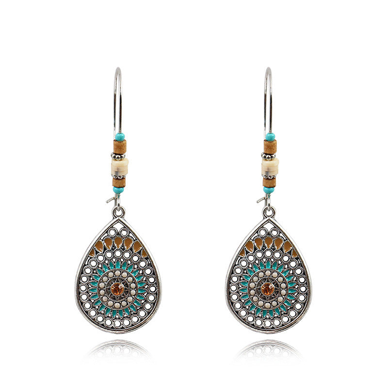 Classic Vintage & Enduringly Stylish Garment