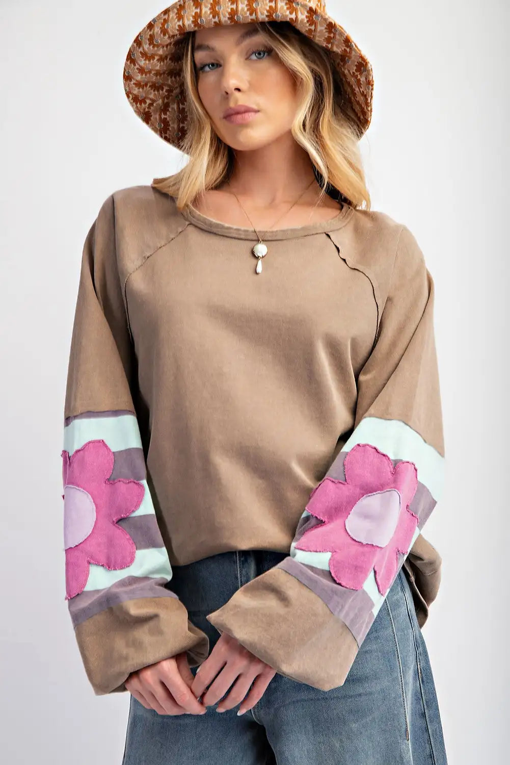 Classic Vintage & Enduringly Stylish Top